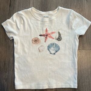 Hollister White Seashell Graphic Tee
